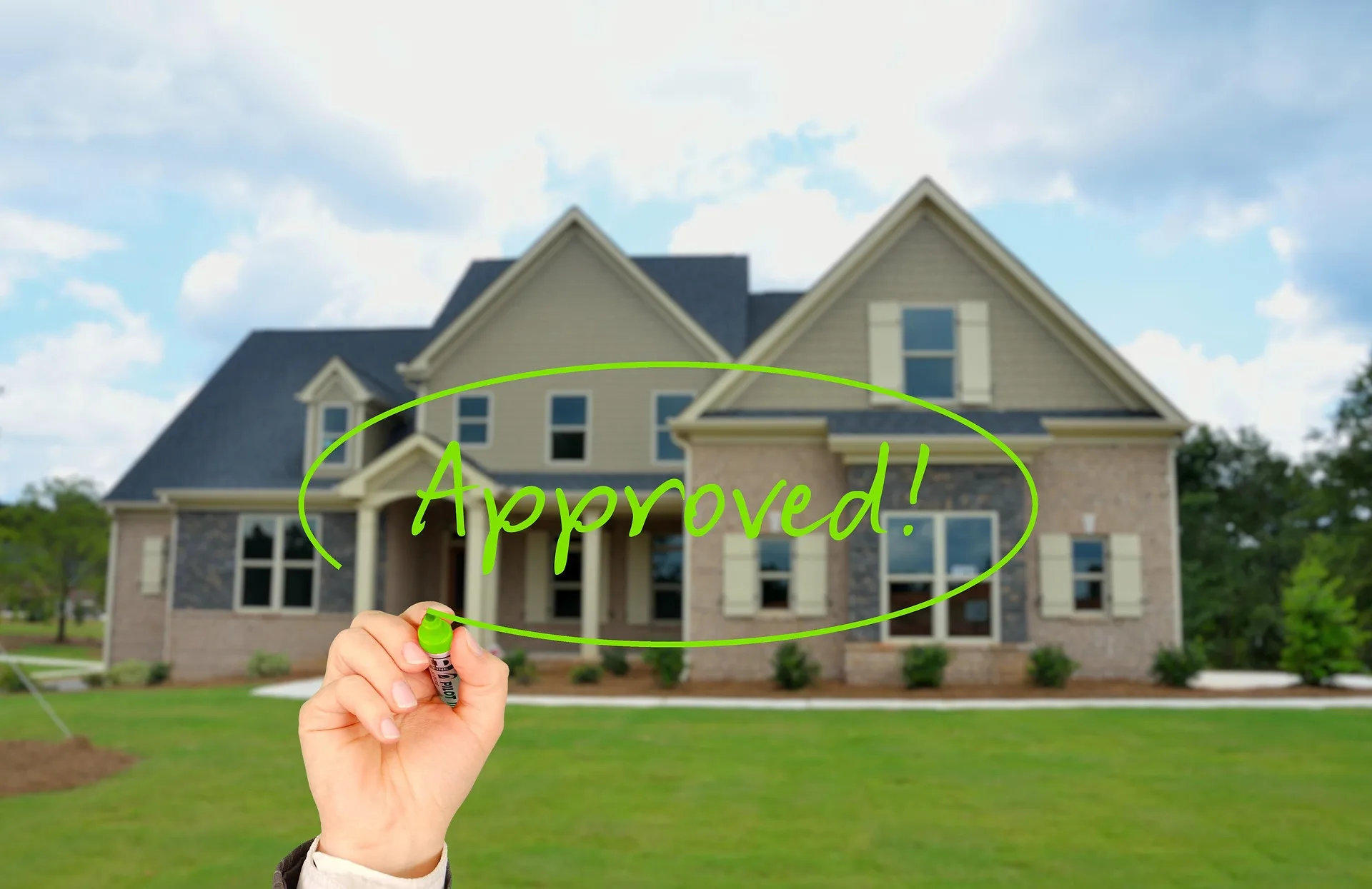 CMHC Insurance (PMI) in Canada: What It Costs and How to Avoid It in 2026